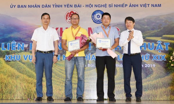 Tuyên Quang giành giải Nhất toàn đoàn Liên hoan Ảnh nghệ thuật khu vực miền núi phía Bắc năm 2019