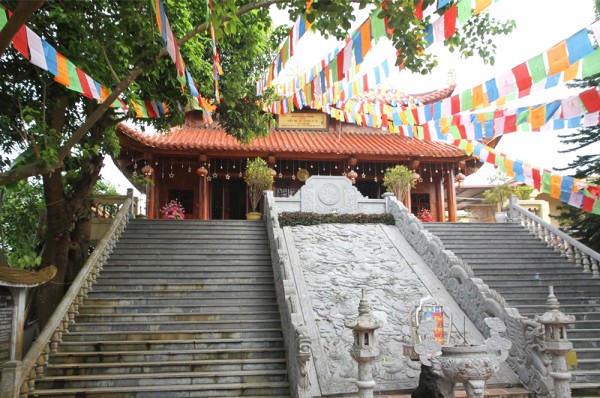 Bảo Sái cổ tự