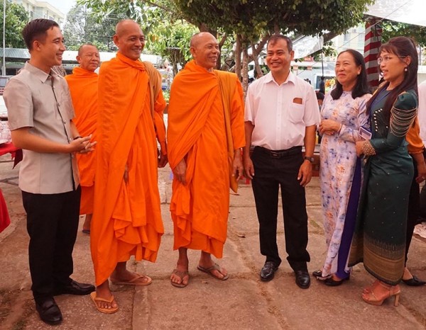 Các vị Sư sãi kỳ vọng vào Tết Quân - Dân mừng Chôl Chnăm Thmây năm 2023 sẽ là niềm vui nhân đôi
