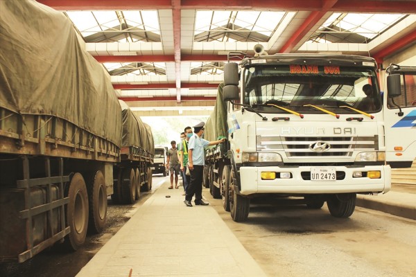 Hải quan tích cực ứng dụng công nghệ cải cách hành chính, đơn giản hóa thủ tục tạo thuận lợi tối đa cho các doanh nghiệp hoạt động xuất nhập khẩu