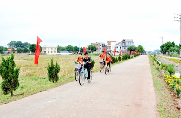 Huyện Phú Bình (Thái Nguyên) đạt chuẩn nông thôn mới