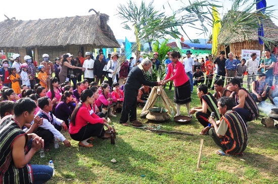 Tháng 6 vui "Ngày hội gia đình" tại Làng Văn hóa, Du lịch các dân tộc Việt Nam