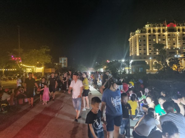 “MỰC NHÁY CỬA LÒ” – ĐẶC SẢN NÍU CHÂN DU KHÁCH