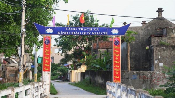 LÀNG NGHỀ TRẠCH XÁ – 1.000 NĂM GIỮ LỬA CHO NHỮNG TÀ ÁO DÀI TRUYỀN THỐNG
