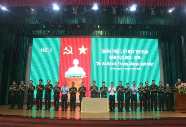 HỆ ĐÀO TẠO SAU ĐẠI HỌC, HỌC VIỆN CHÍNH TRỊ: ĐOÀN KẾT, THỐNG...