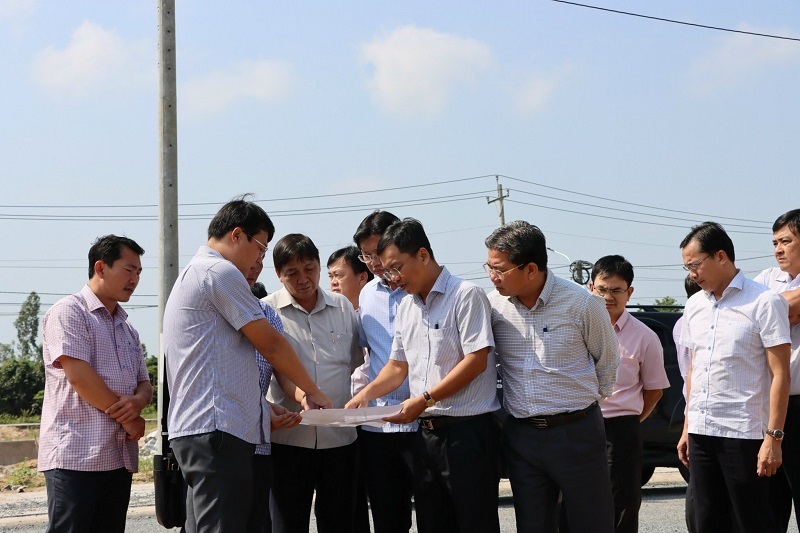 Lãnh đạo kiểm tra, khảo sát tiến độ giải phóng mặt bằng cao tốc Cao lãnh - An Hữu tại huyện Cao Lãnh, tỉnh Đồng Tháp – (Ảnh: Internet)