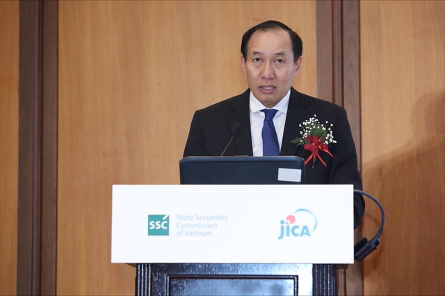Ông Phạm Hồng Sơn, Phó Chủ tịch Uỷ ban Chứng khoán Nhà nước phát biểu tại hội thảo- Ảnh: VGP/HT