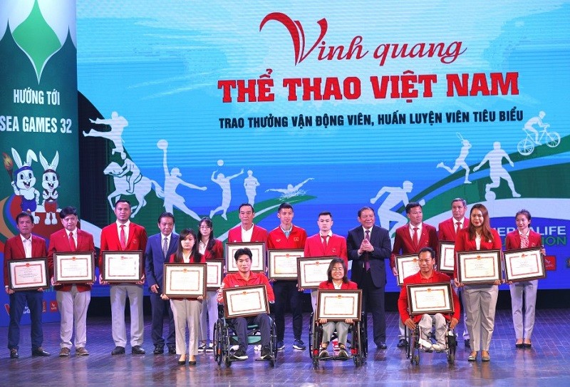 Những VĐV, HLV xuất sắc được vinh danh tại chương trình